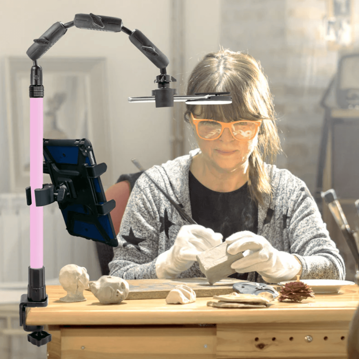 Arkon Remarkable Creator™ Pro+Plus Clamp Mount with Pink Extension Pole